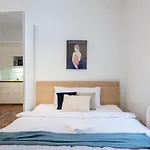Adorable Cozy Studio In Central Prague